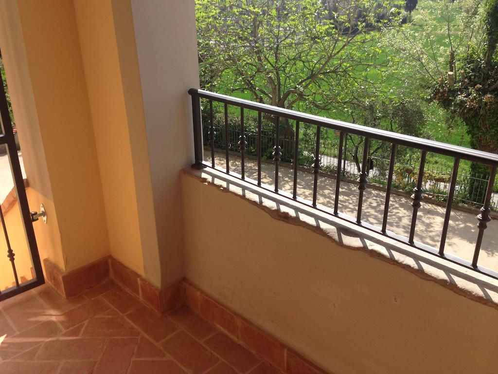 Podere Di Valli Santa Maria a Monte Exterior foto