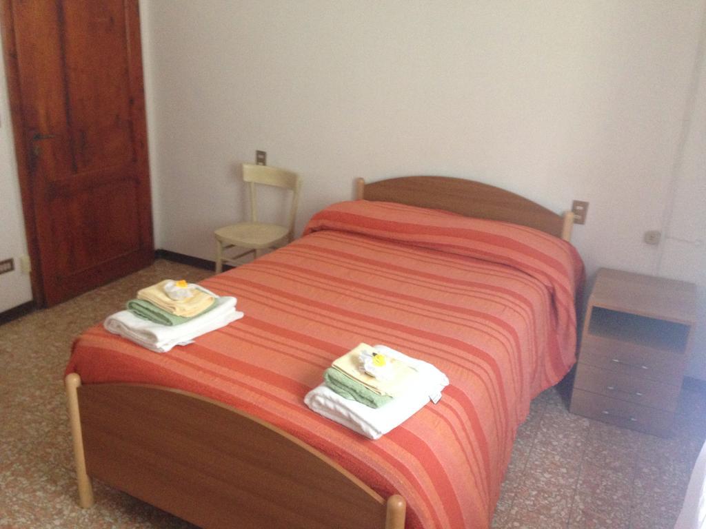 Podere Di Valli Santa Maria a Monte Zimmer foto